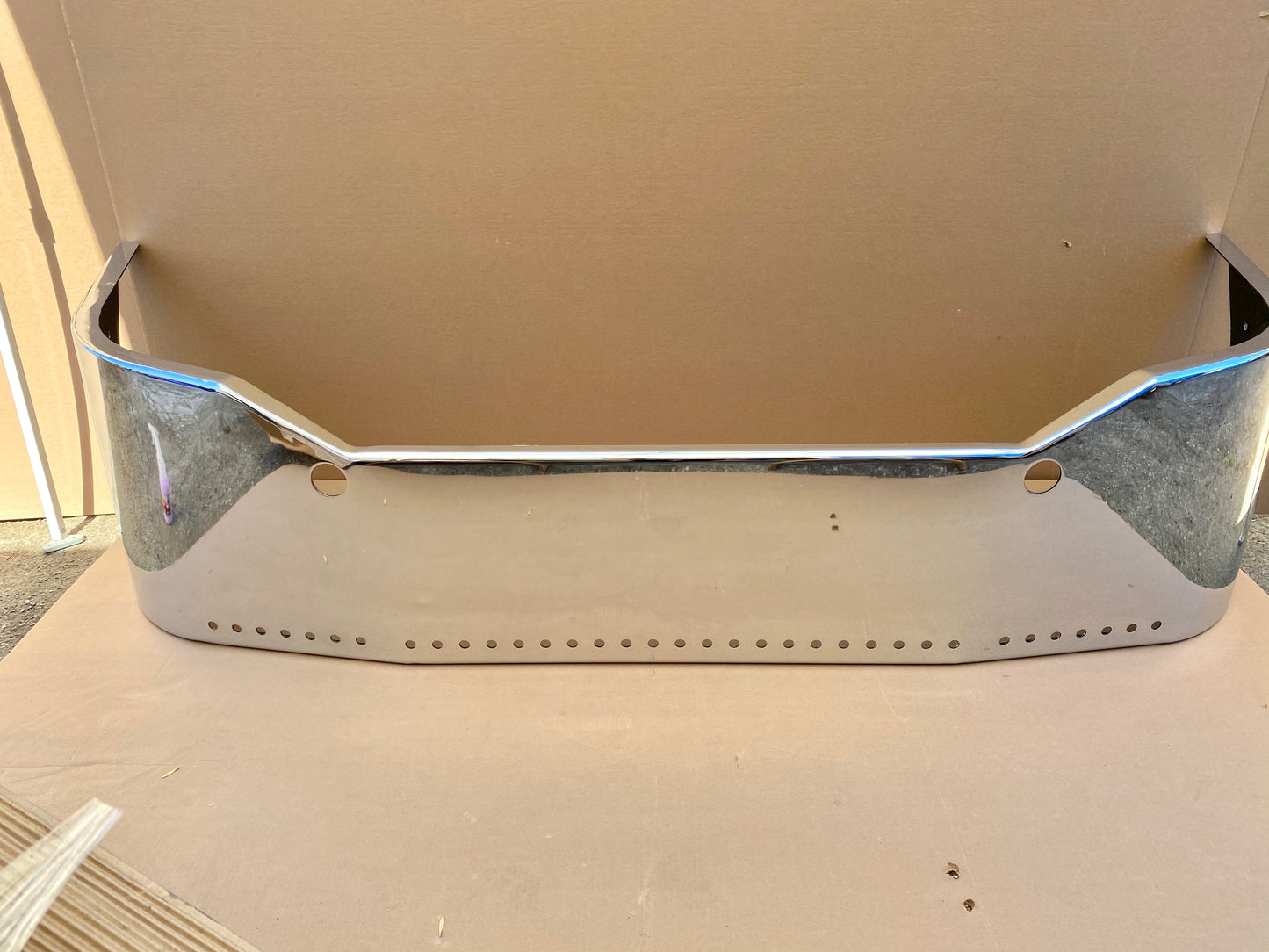 Freightliner Cascadia One Piece Classic Bumper