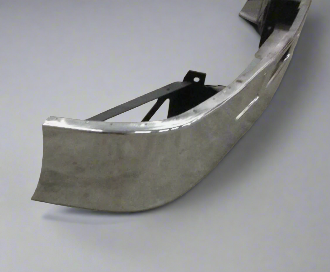 PETERBILT 587/387 CHROME BUMPER