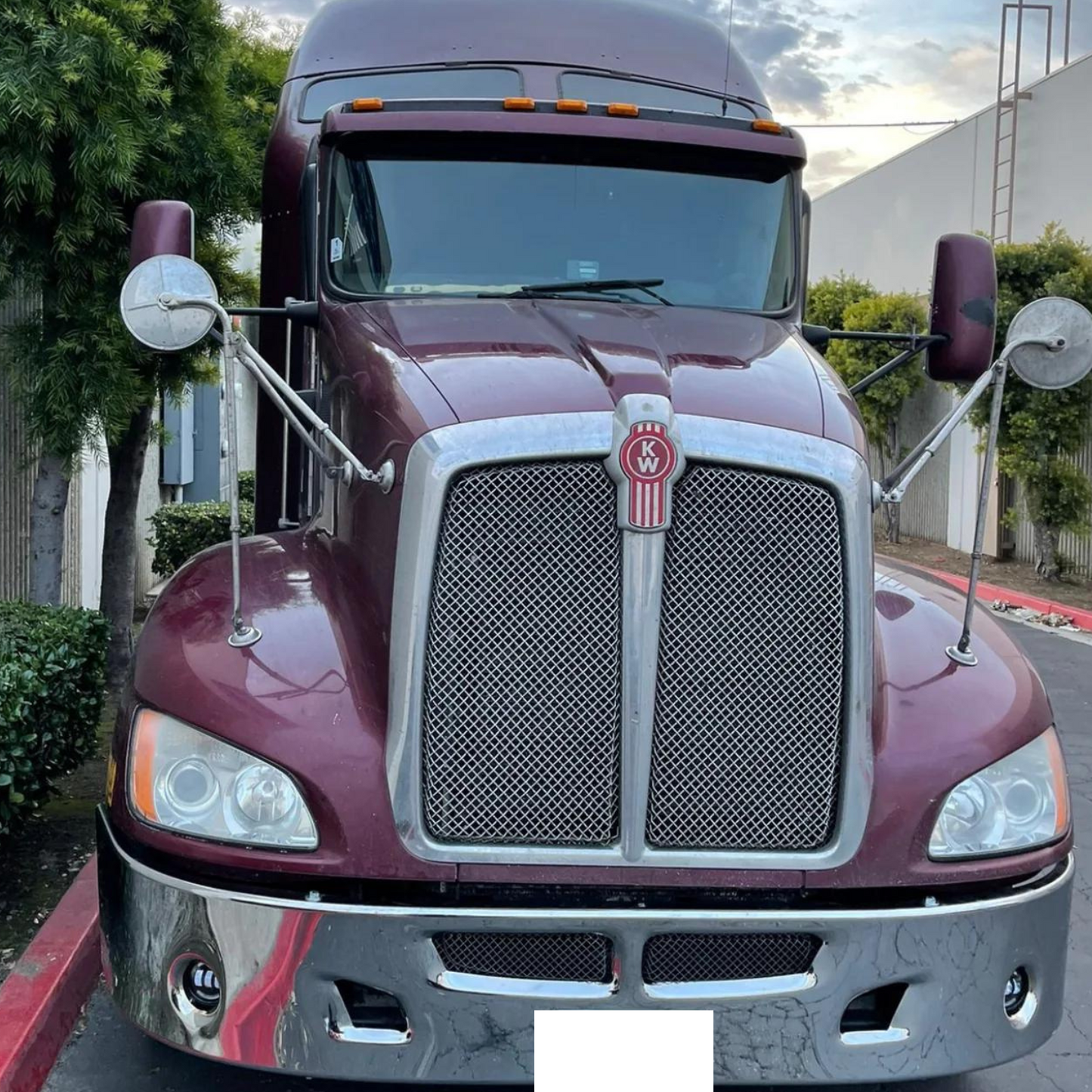 Kenworth T660 Aero 3/16 Steel Chrome With Brackets 14”