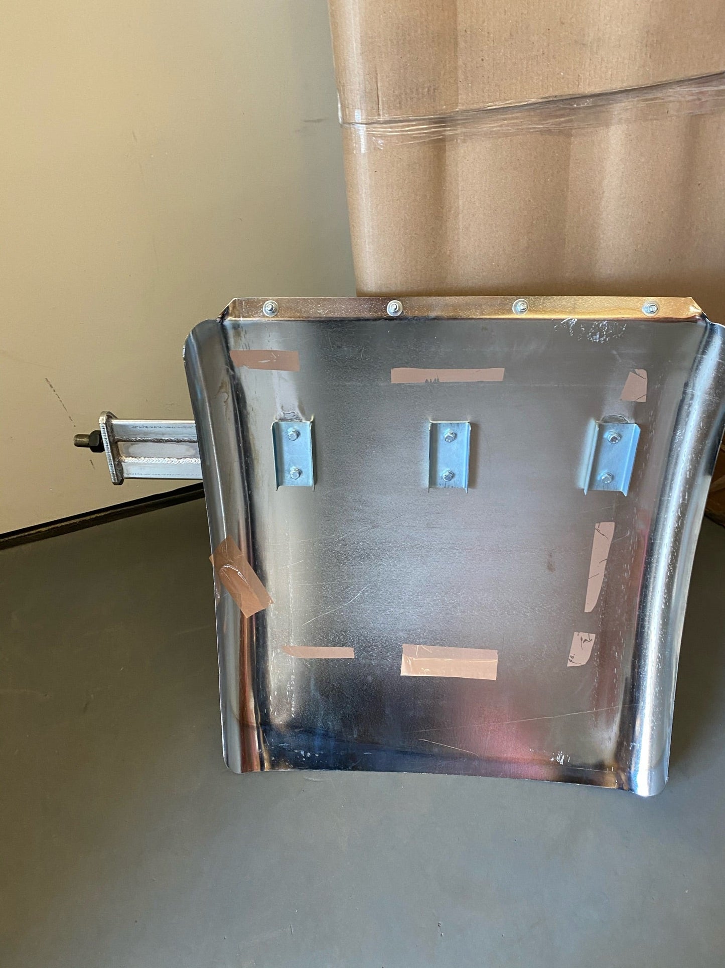 Classic Quarter Fenders - Hung to Bolts