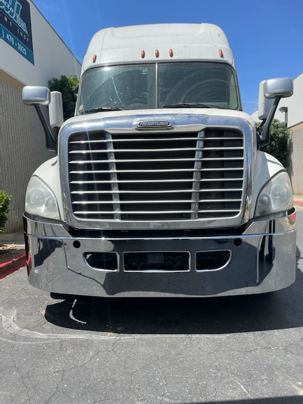 Freightliner Cascadia 3 Piece Classic Bumper