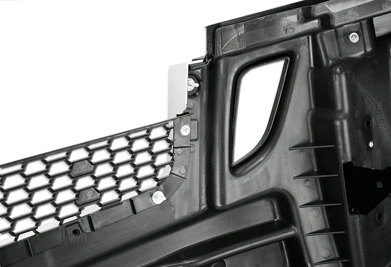FRONT PLASTIC BUMPER FREIGHTLINER CASCADIA 2018+  WITH FOG LIGHT HOLES  & CHROME CENTER (Copy)