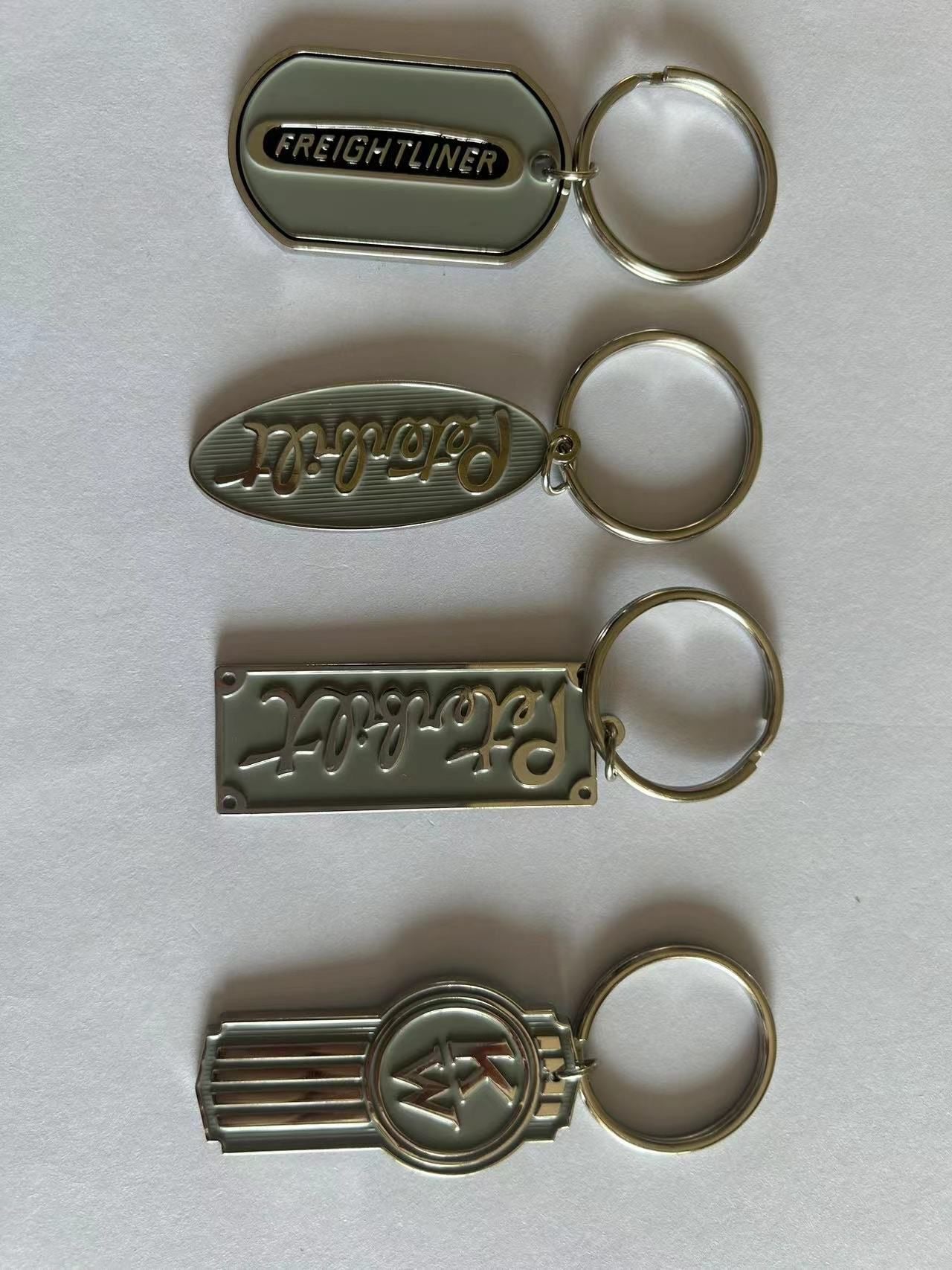 KENWORTH LOGO KEYCHAIN