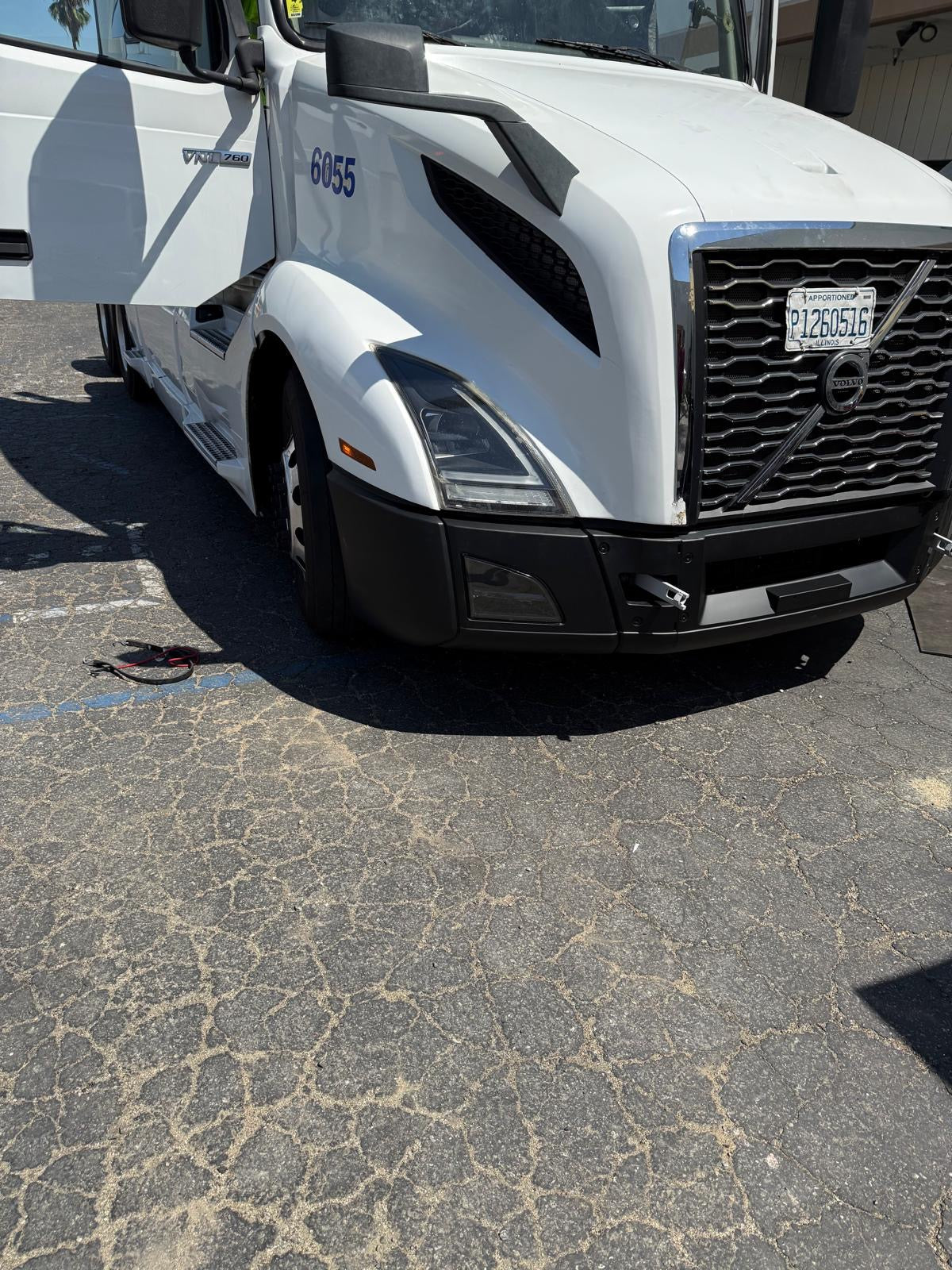 Volvo VNL 4TH Generation Bumper 2018+