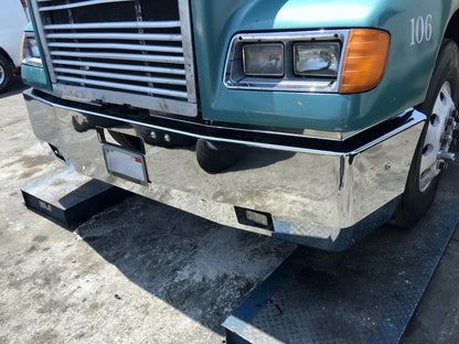 Freightliner Bumper FLD 120+112 W/Fog Lights Chrome 18" AE Style