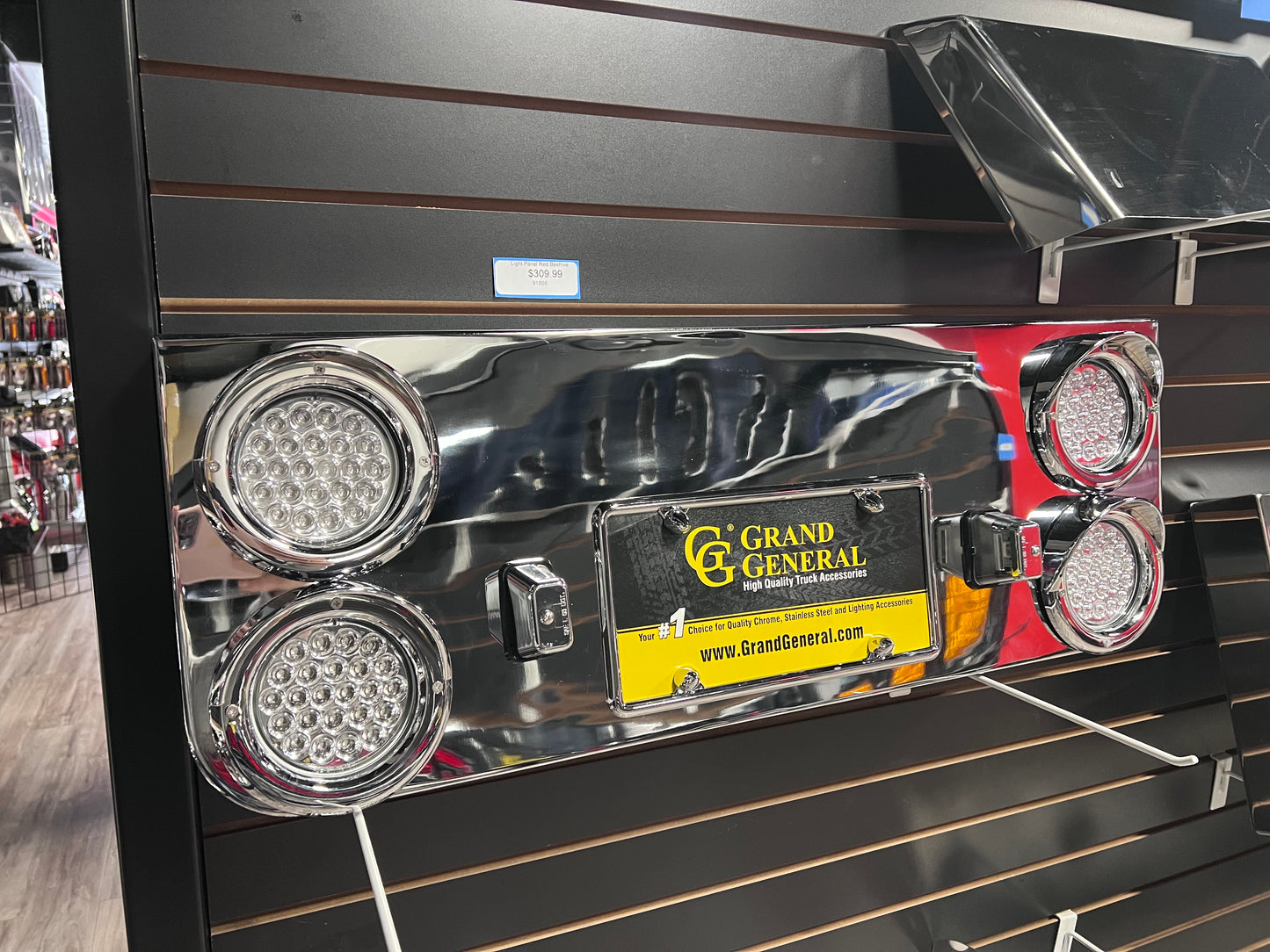 Chrome Rear Center Light Panels With 4" Round Lights