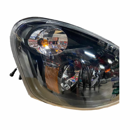 Cascadia Headlight Black