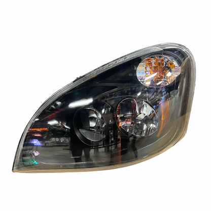 Cascadia Headlight Black